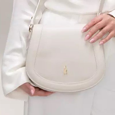 Dámske kožené kabelky 2026: farby, veľkosť kabelky a trendy, ktoré ovládnu sezónu