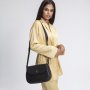 Kvalitná crossbody kožená kabelka čierna Wojewodzic priečne telom gf