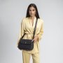 Kvalitná crossbody kožená kabelka čierna Wojewodzic priečne telom 31967/FD01/Z b